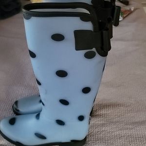 Rain boots (7)